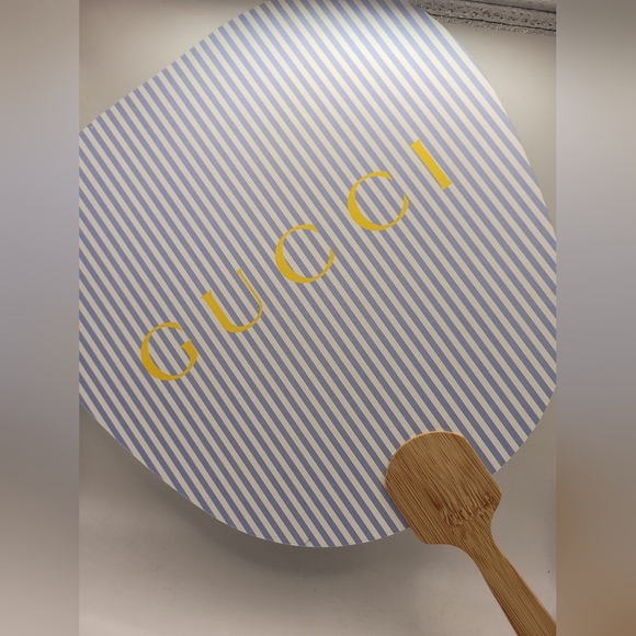 Gucci Hand Fan - Picture 3 of 3